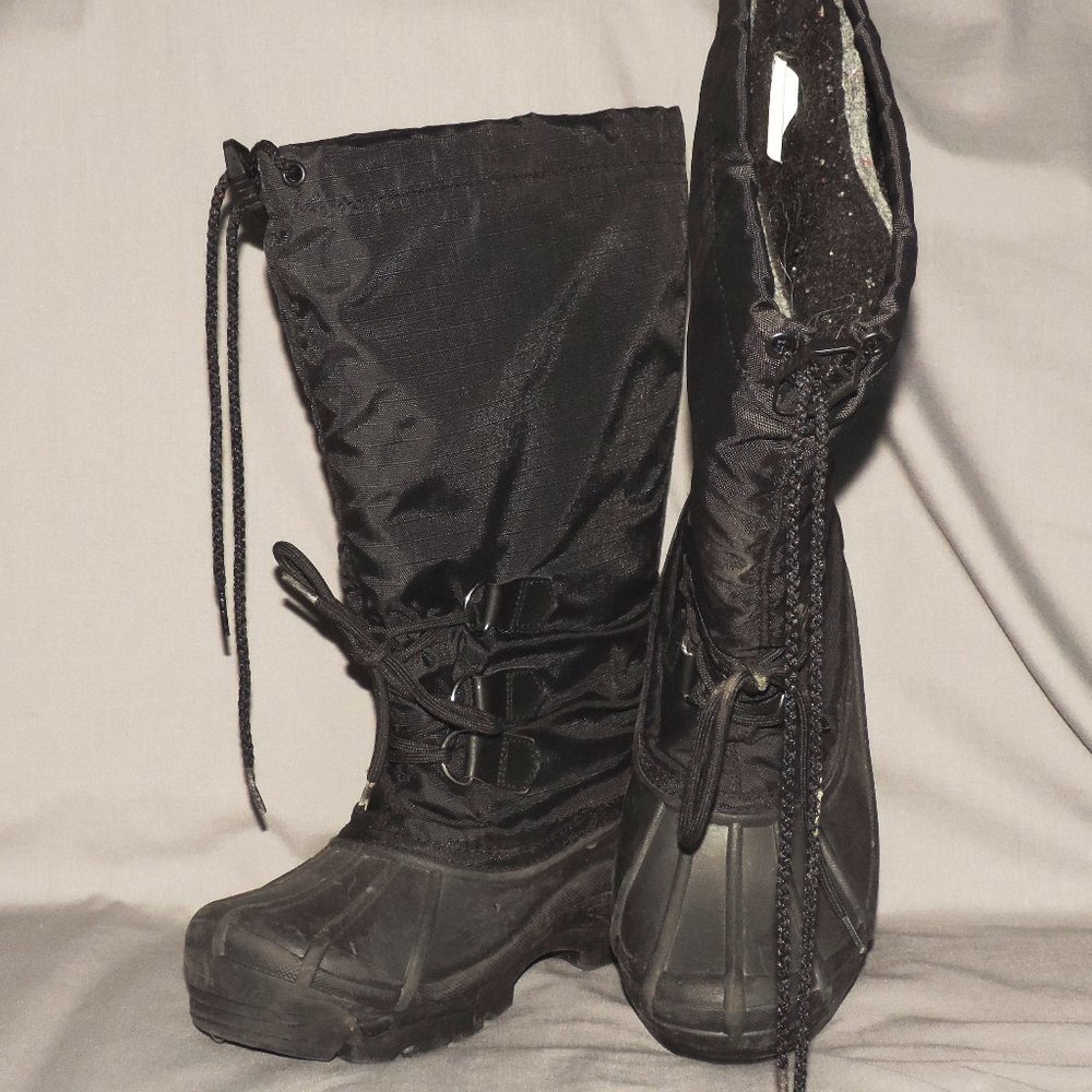 Sorel Snow Terrain black insulated snow boots